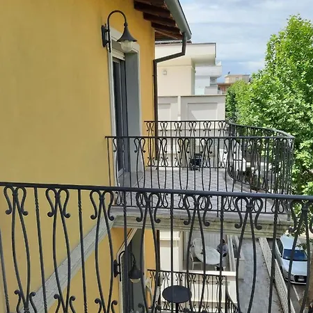 Apartment Laura Al Brasile *
